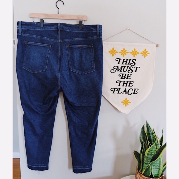 LOFT Plus High Waist Button Fly Slim Pocket Skinny - Picture 2 of 7